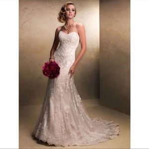 Maggie Sotterro Emma Wedding Dress Light Gold Size 10